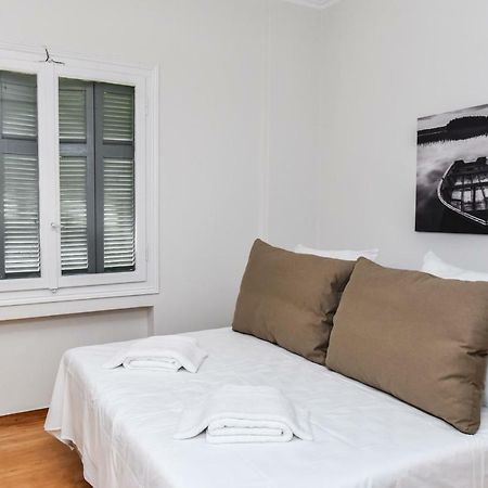Warm Apartment At Exarchia 1 Bed 2 Pers 아테네 외부 사진