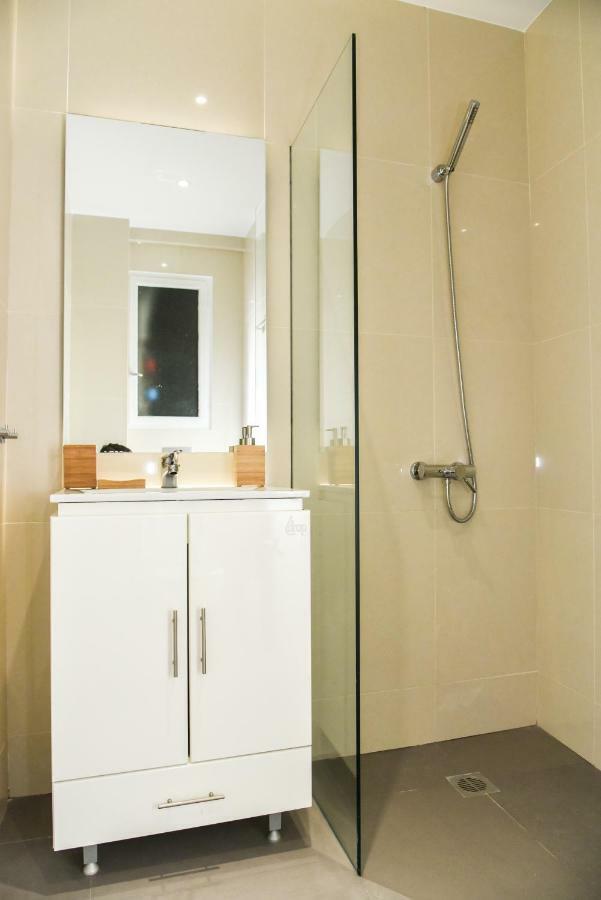 Warm Apartment At Exarchia 1 Bed 2 Pers 아테네 외부 사진